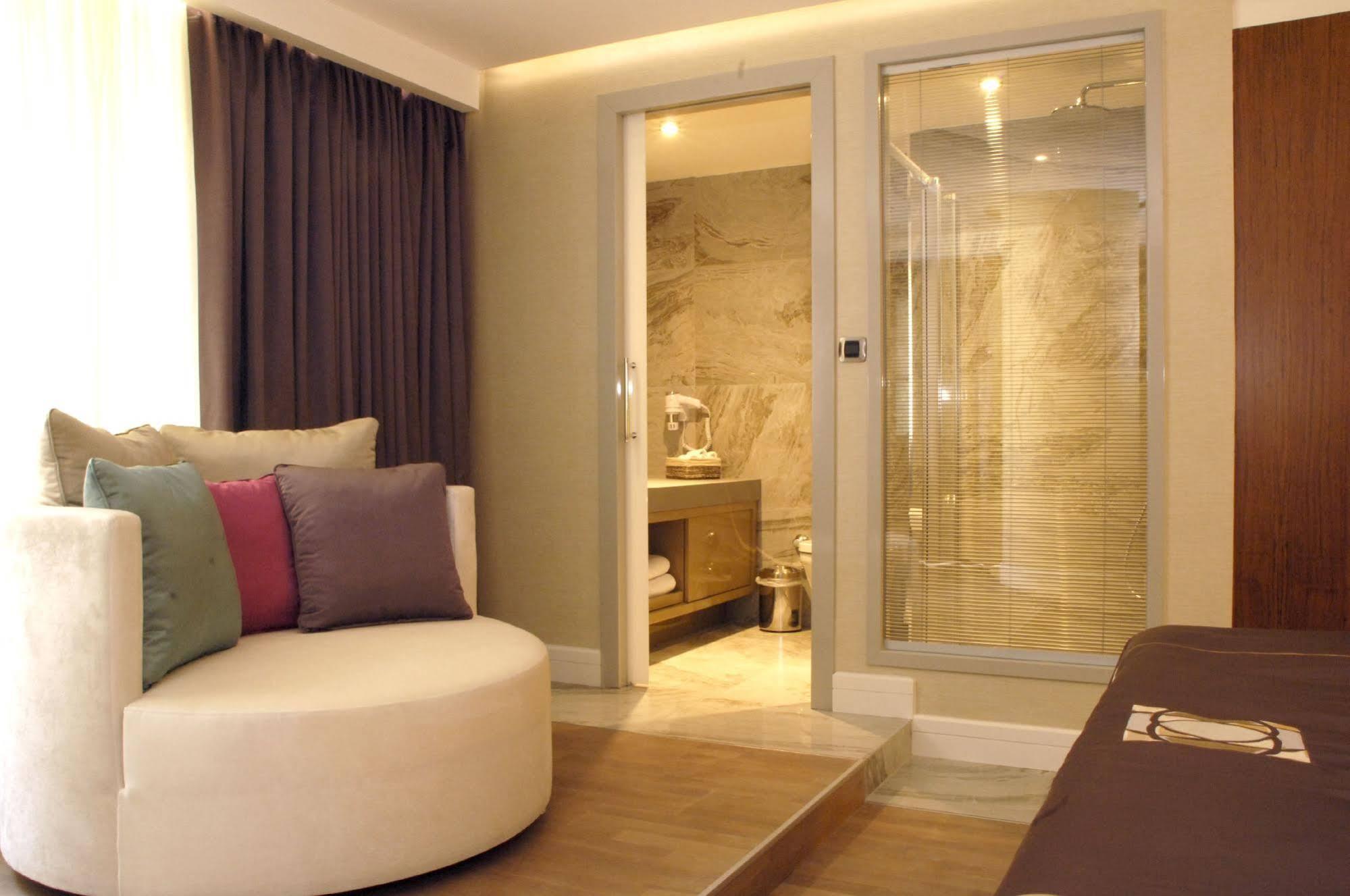 Taba Luxury Suites And Hotel Κωνσταντινούπολη Δωμάτιο φωτογραφία